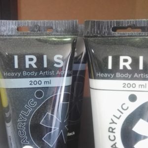 Iris Acrylic white and black 200ml